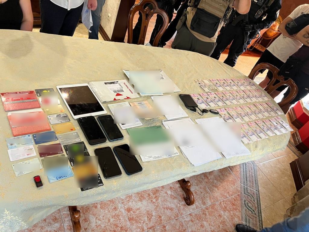 На Київщині правоохоронці перекрили канал торгівлі людьми: організатор вербував жінок для проституції 2