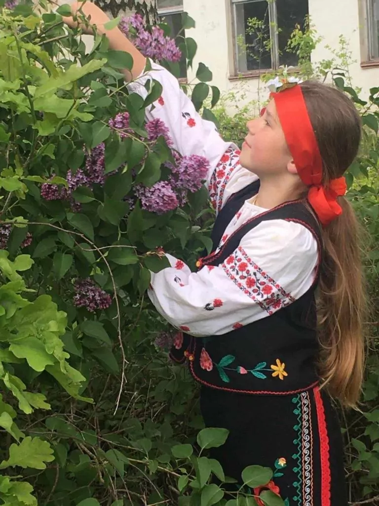 У Литовезькій громаді закинутий сільський клуб став культурним осередком села 11
