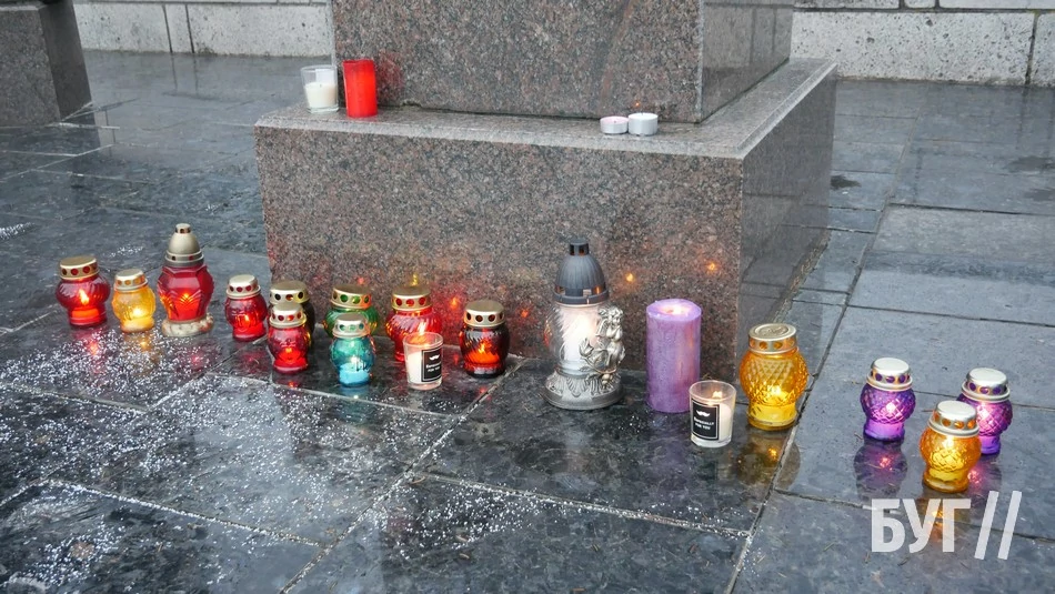 В Іваничах вшанували пам’ять жертв Голодоморів 21