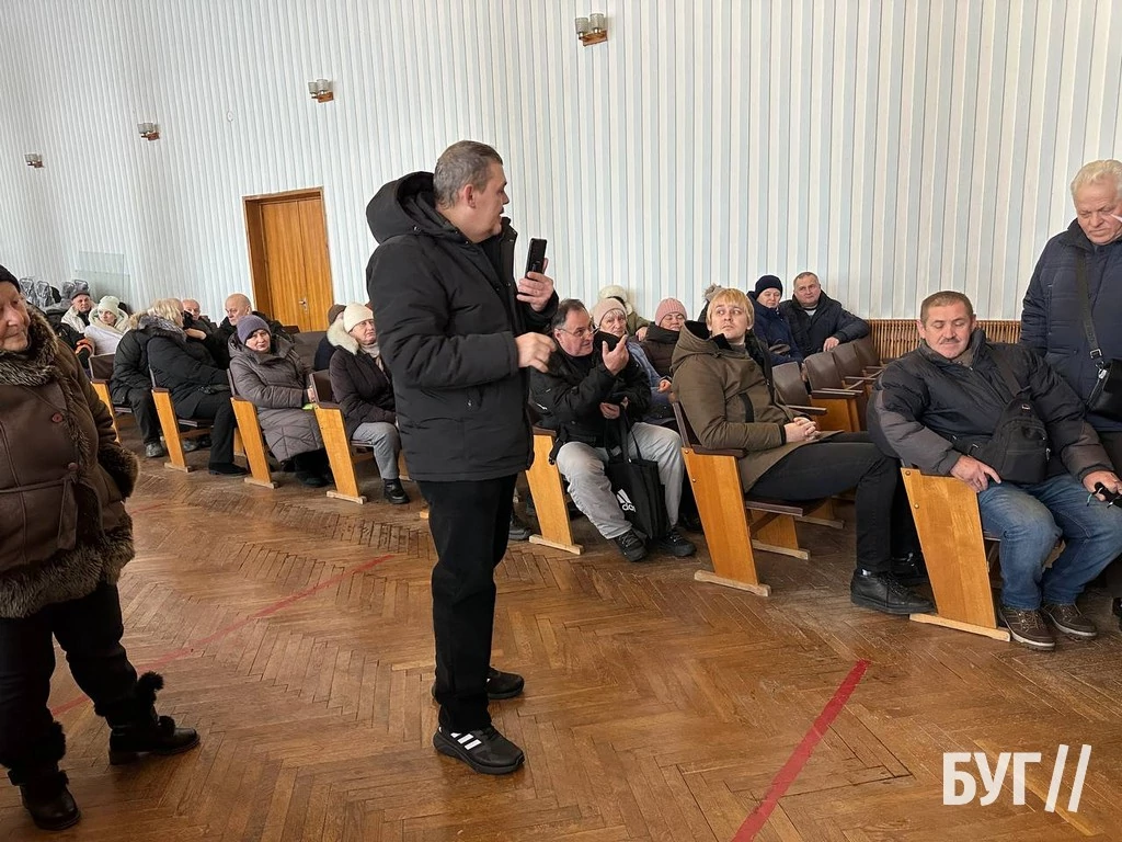 Ще вісім років по 30 млн грн: пенсіонери прийшли на зустріч у Нововолинську міськраду щодо тарифів на воду 2