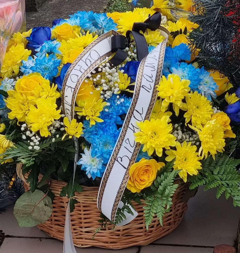 Литовезька громада попрощалася з полеглим Героєм Ігорем Романчуком 3