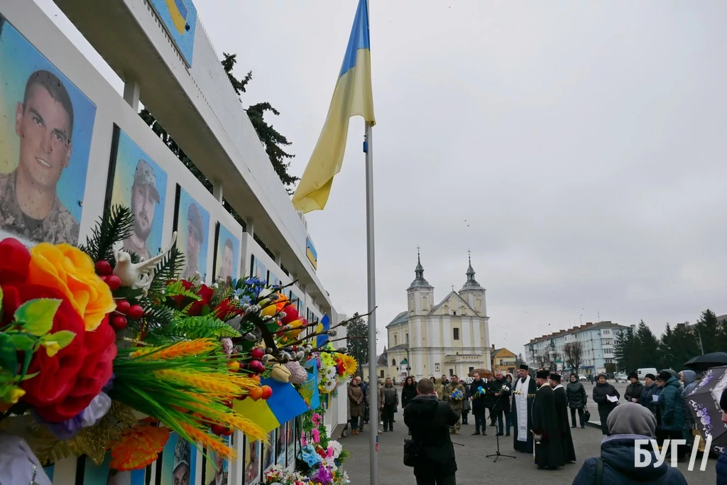 Навіки у строю: родинам полеглих Героїв 14 бригади з Володимирського району вручили посмертні відзнаки 2