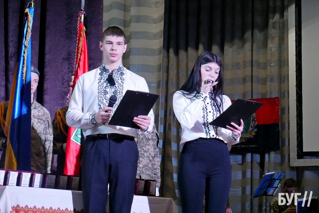 Навіки у строю: родинам полеглих Героїв 14 бригади з Володимирського району вручили посмертні відзнаки 40