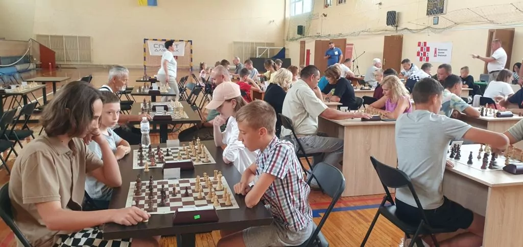 Турнір зі швидких шахів пройшов на вихідних у Володимирі 16