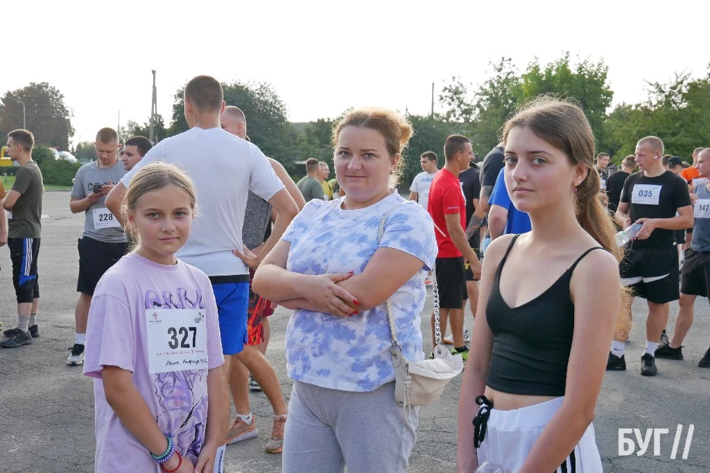 «Шаную воїнів, біжу за Героїв України»: у Володимирі пройшов патріотичний забіг 10