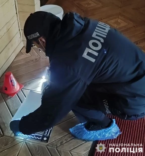 На Львівщині невідомий вбив подружжя та втік на їхньому авто 2