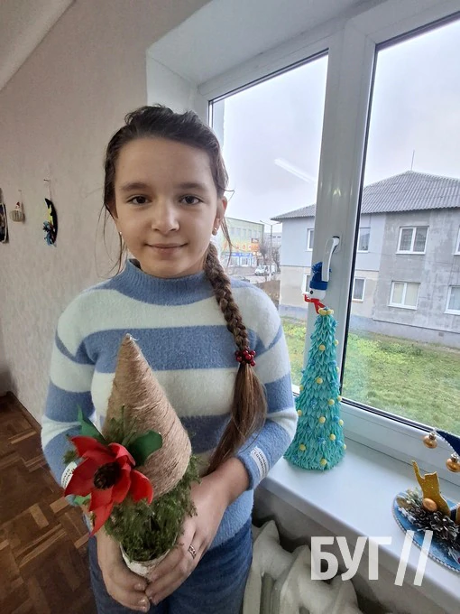 Оригінальні новорічні ялинки та подарункові коробки: в Іваничах два дні працювала майстерня Святого Миколая 21
