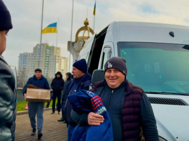 Волиняни допомагають відновлювати теплопостачання у Кривому Розі після ракетної атаки росії 5