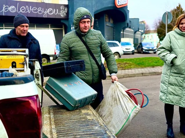Волиняни допомагають відновлювати теплопостачання у Кривому Розі після ракетної атаки росії 2