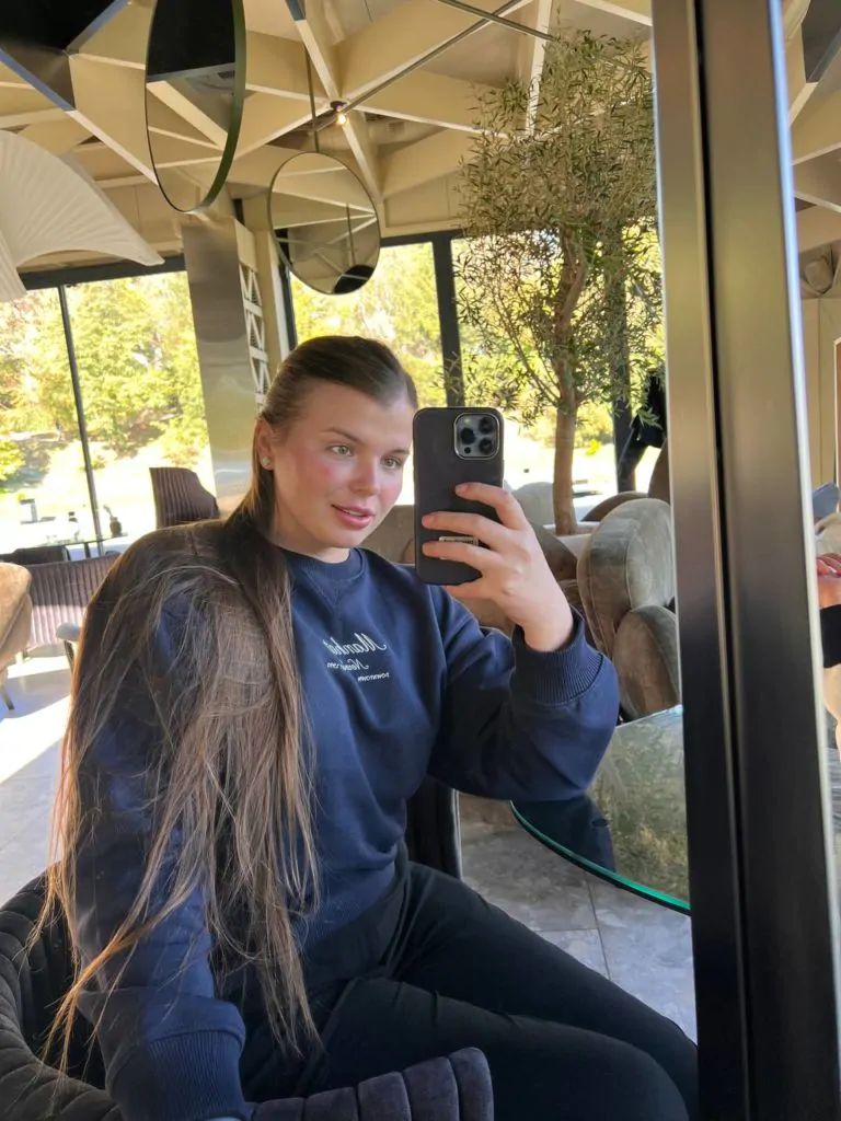 Красуня БУГу: кар'єристка Олена Брик родом з Володимирського району 2