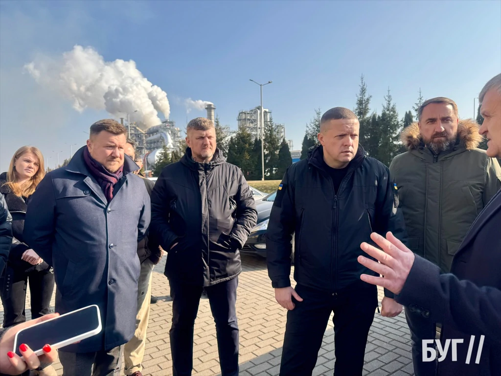Начальник Волинської ОВА відвідав підприємство «ВМК-Україна» у Нововолинську 3