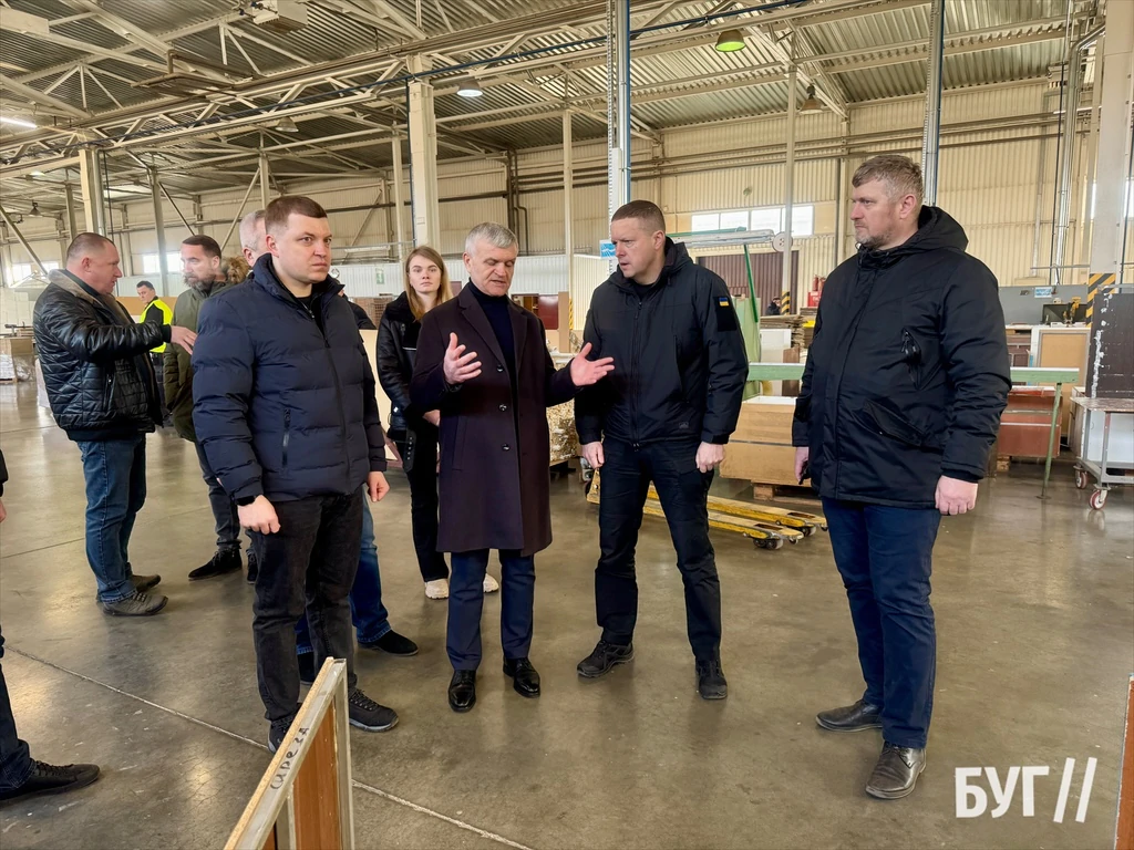 Начальник Волинської ОВА відвідав підприємство «ВМК-Україна» у Нововолинську 10