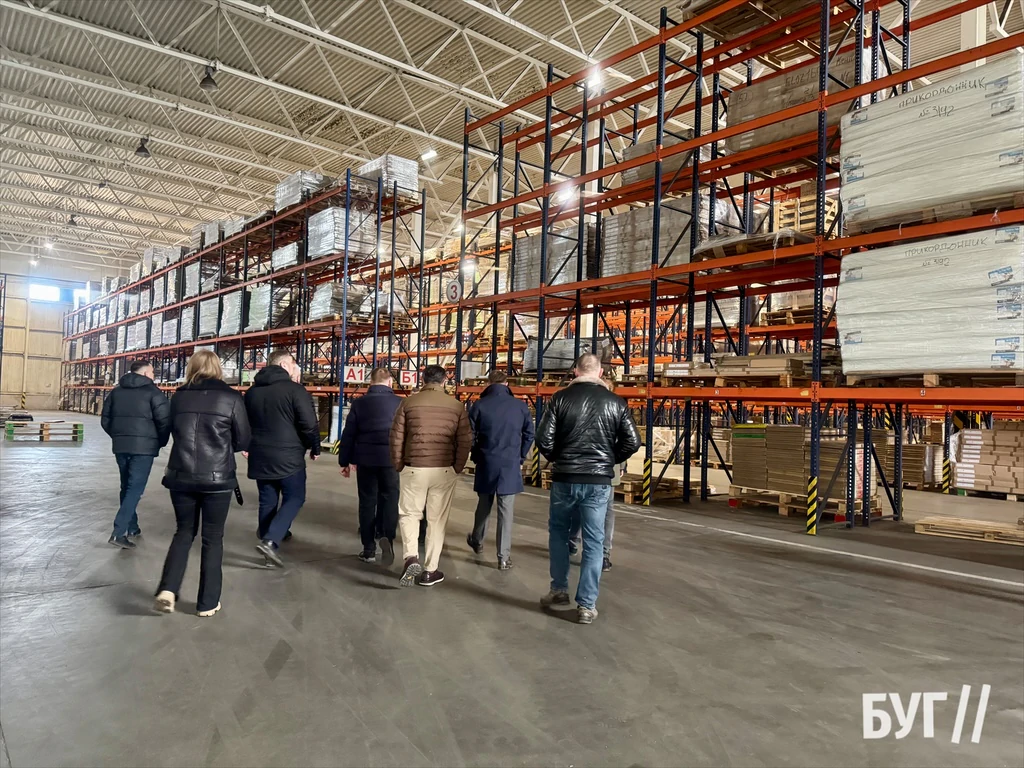 Начальник Волинської ОВА відвідав підприємство «ВМК-Україна» у Нововолинську 15