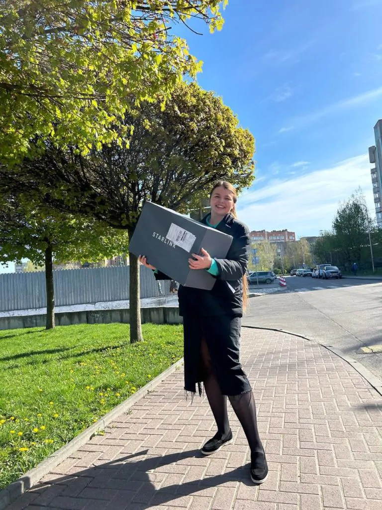 Красуня БУГу: кар'єристка Олена Брик родом з Володимирського району 11