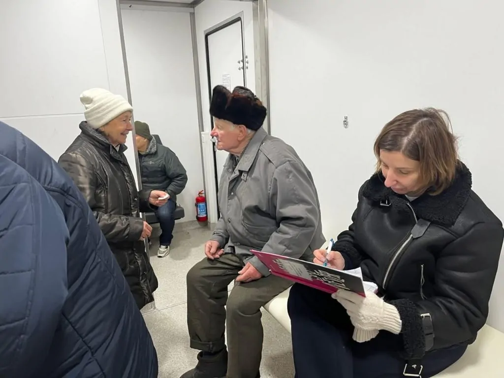 Безплатний скринінг соціально значущих хвороб: у Володимирі працювала мобільна амбулаторія 4
