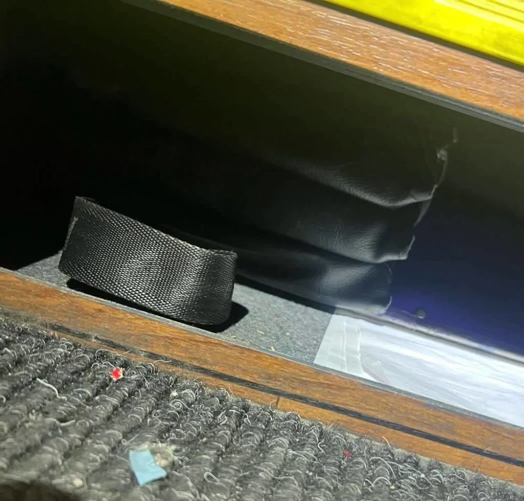 На Ягодині виявили контрабанду з 28 тисячами ймовірних діамантів 4