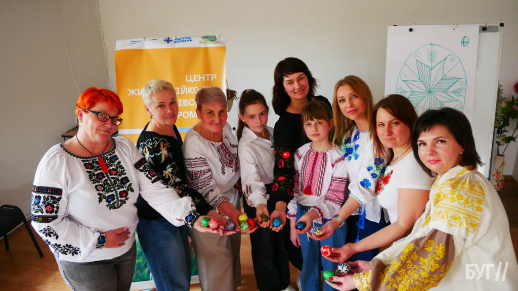 Тетяна Токарева із Володимира провела майстер-клас із писанкарства у Зимнівській громаді 17