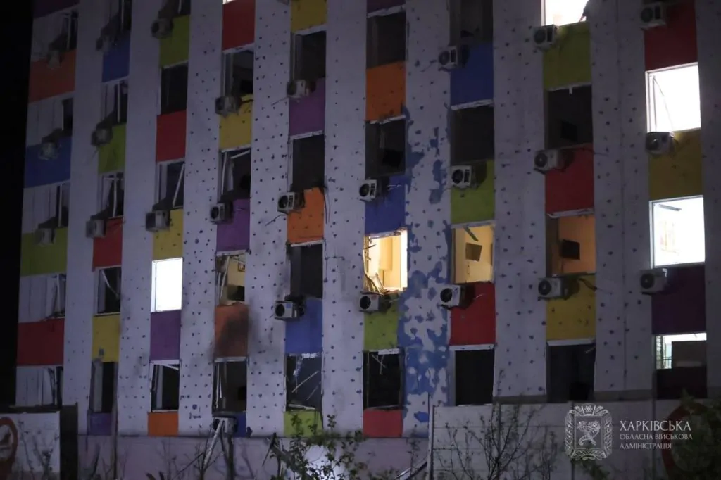 Росіяни масовано атакували Харків дронами, є постраждалі 2