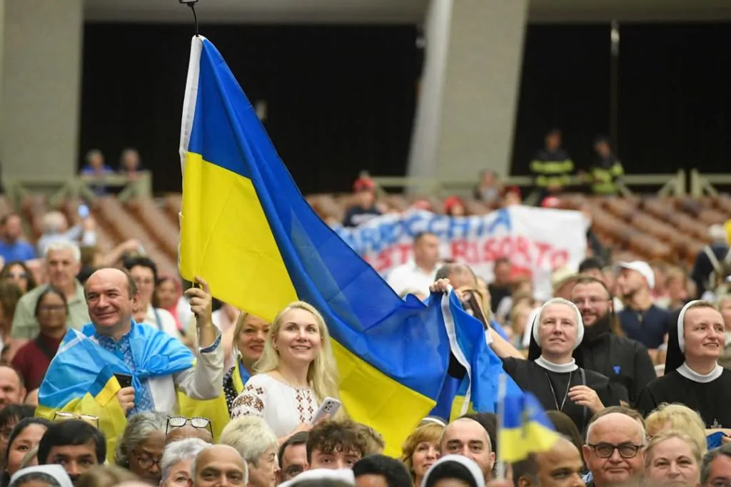 Списки українських полонених передані Папі Римському Леву XIV 2