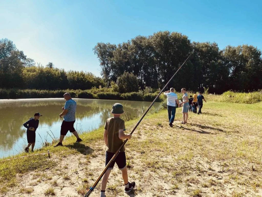 «Берег, що об’єднує»: в Любомлі відбулися змагання з риболовлі для ветеранів 9