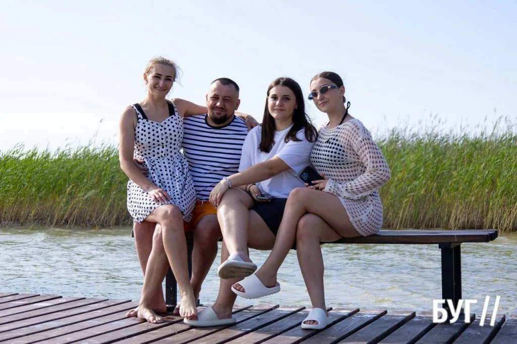 Спекотні вихідні на Світязі перед сезоном дощів: фоторепортаж з урочища Гряда 23