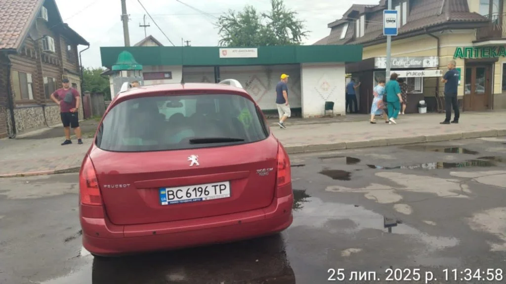 Паркування з порушеннями: муніципальна варта інформує про ситуацію у Володимирі 6