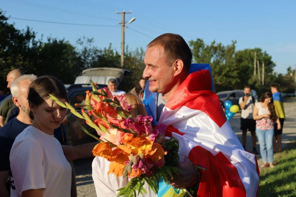 На Ковельщині зустріли звільненого з російського полону Захисника Сергія Тимошука 3