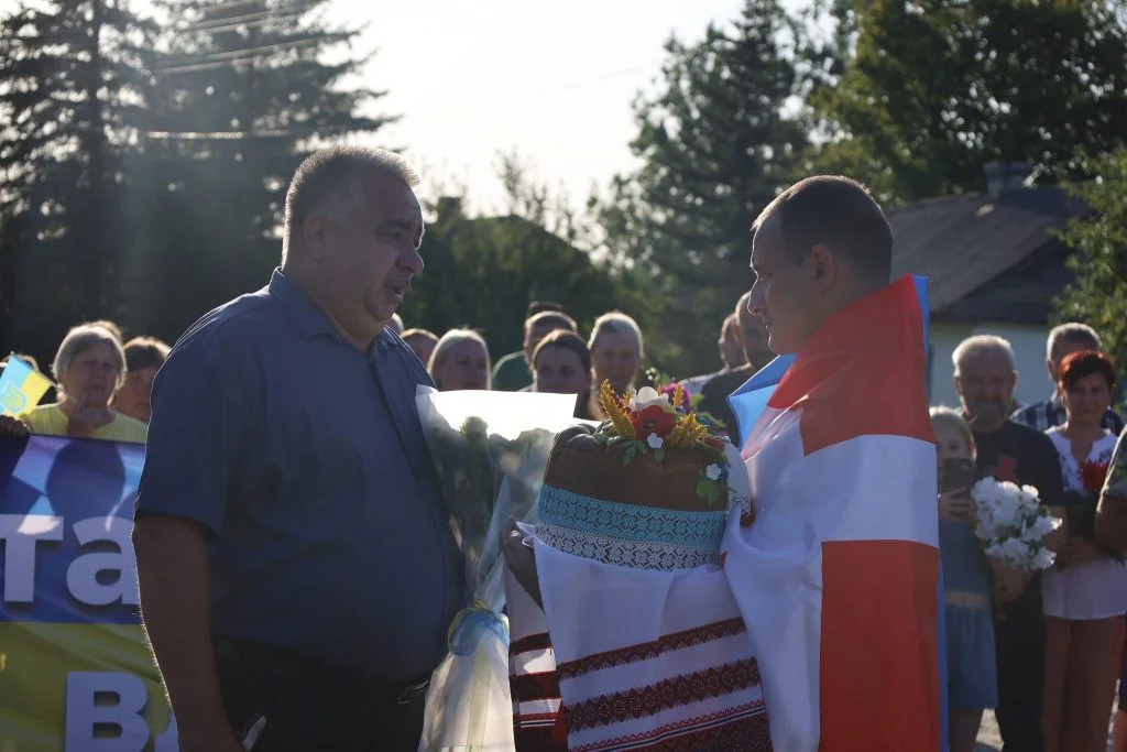 На Ковельщині зустріли звільненого з російського полону Захисника Сергія Тимошука 4