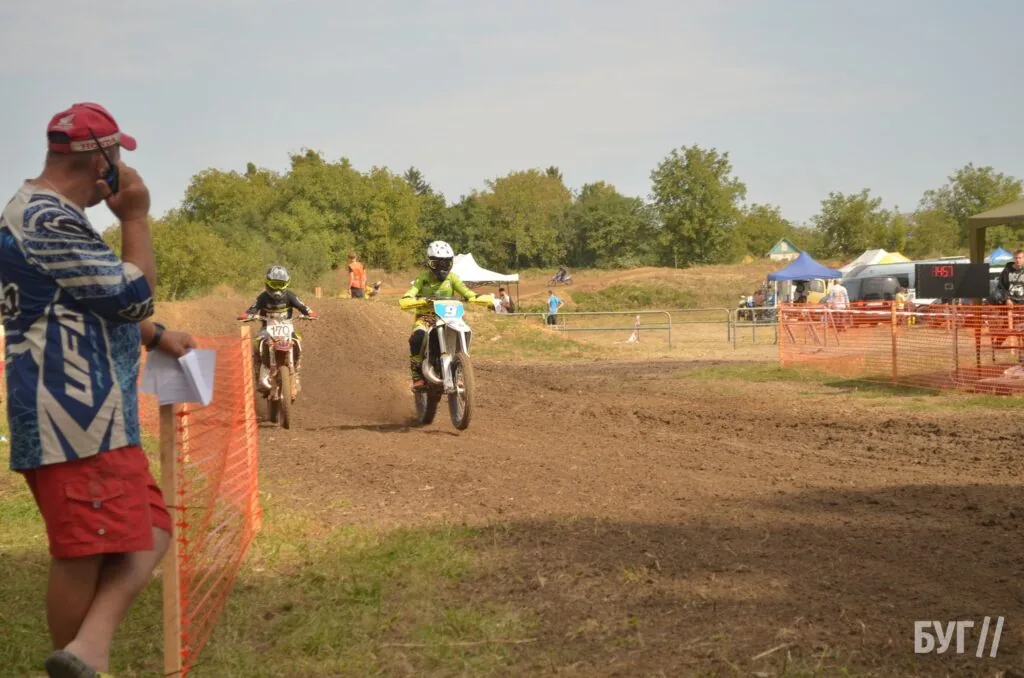 Нововолинськ прийняв II етап Чемпіонату України з мотокросу 4