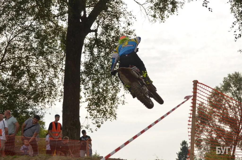 Нововолинськ прийняв II етап Чемпіонату України з мотокросу 5