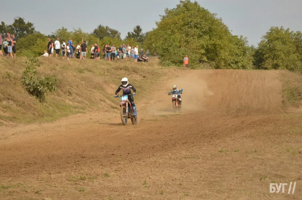 Нововолинськ прийняв II етап Чемпіонату України з мотокросу 11