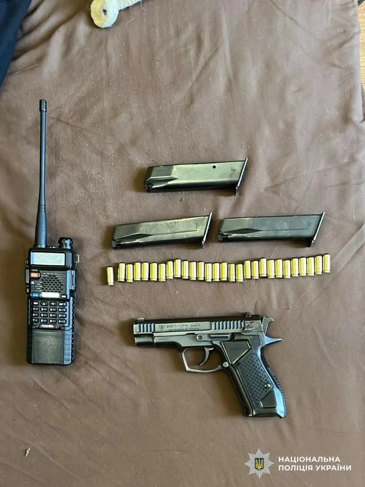 Масштабна спецоперація: поліція проводить 150 обшуків для перекриття каналів для «ухилянтів» 6