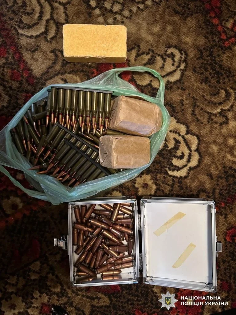 Масштабна спецоперація: поліція проводить 150 обшуків для перекриття каналів для «ухилянтів» 5