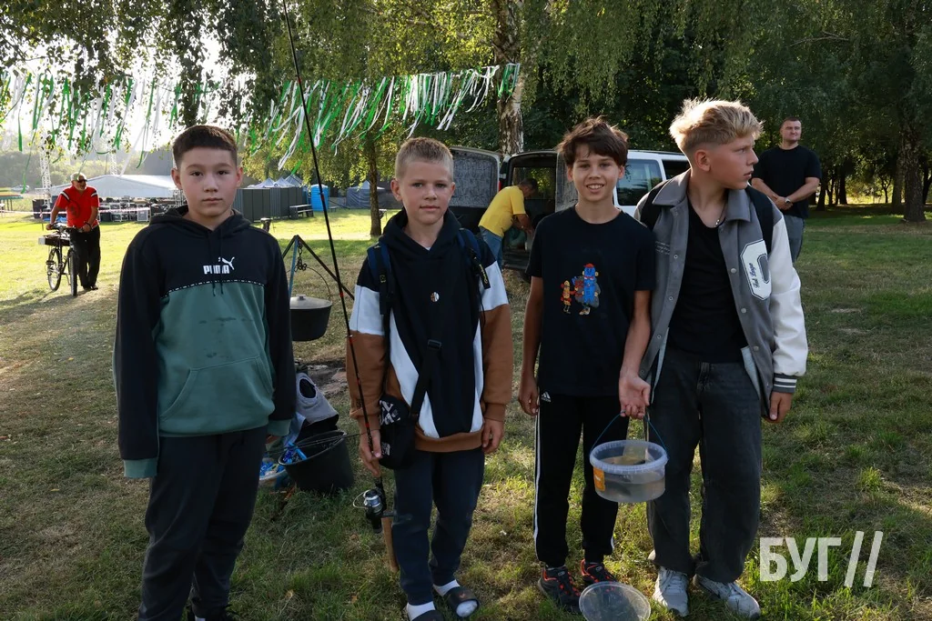 Рибальський азарт і юшка на вогні: у Нововолинську відбулись змагання з риболовлі до 75-річчя міста 17