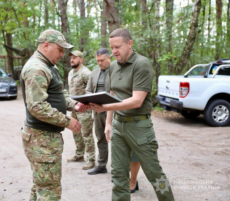 На Волині вручили державні відзнаки поліцейським стрілецького батальйону 6