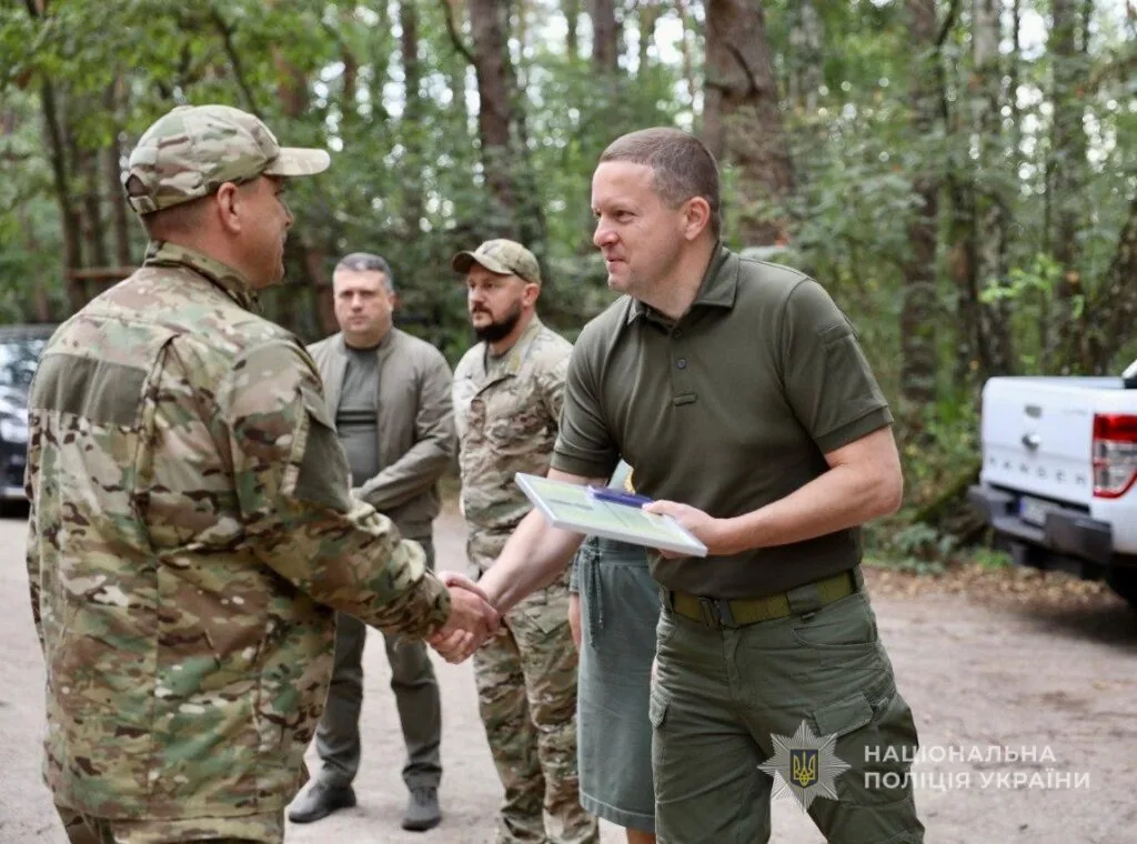 На Волині вручили державні відзнаки поліцейським стрілецького батальйону 4