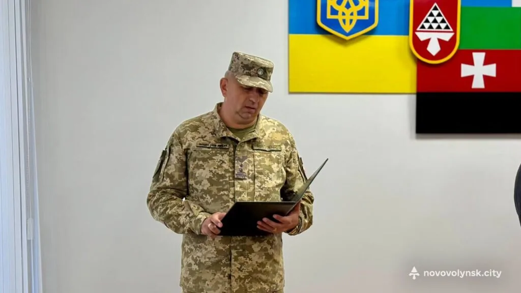 Чотирьом полеглим Героям з Нововолинської громади присвоїли відзнаки «За мужність» 9