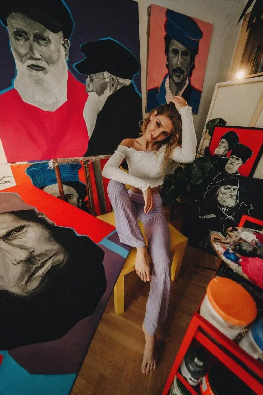 Красуня БУГу: Валерія Пасека з Благодатного підкорює Нью-Йорк своїми муралами 2