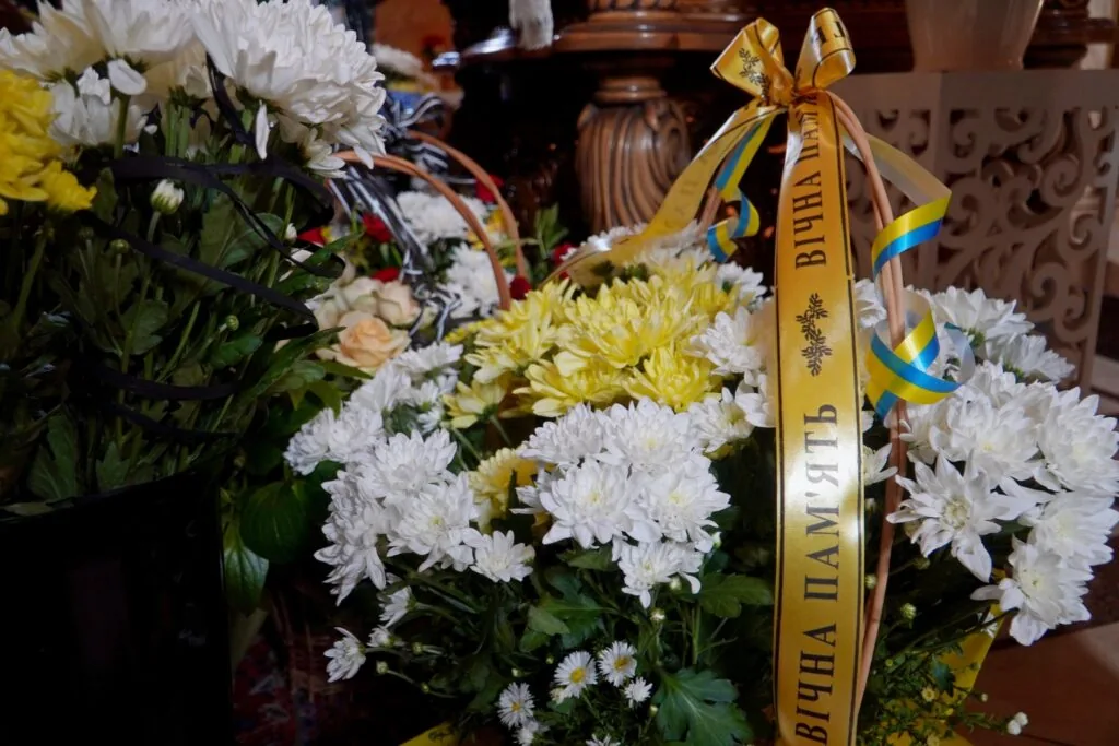 Володимирська громада провела в останню дорогу загиблого Героя Віктора Барщевського 6