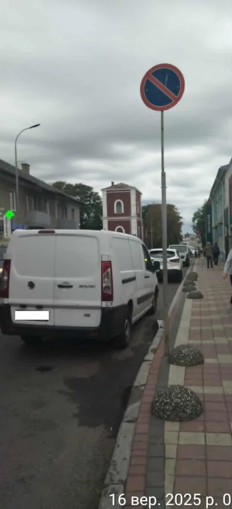 У Володимирі муніципальна варта виявила низку порушень ПДР за останній тиждень 10