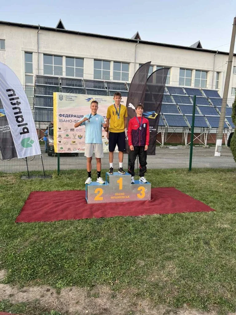 Юні легкоатлети з Нововолинська посіли призові місця на командному чемпіонаті України 3