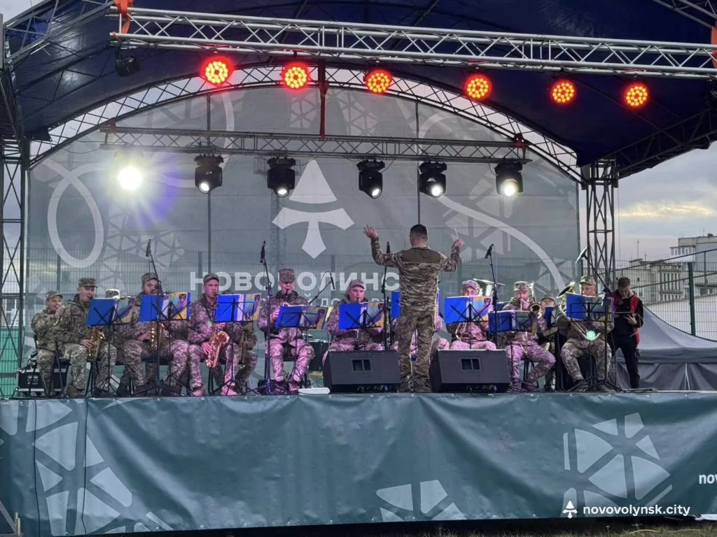 До Дня Захисників та Захисниць відбулися благодійні заходи: збирали кошти для 14 бригади 14