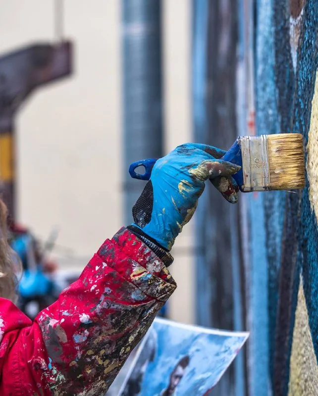 Красуня БУГу: Валерія Пасека з Благодатного підкорює Нью-Йорк своїми муралами 5