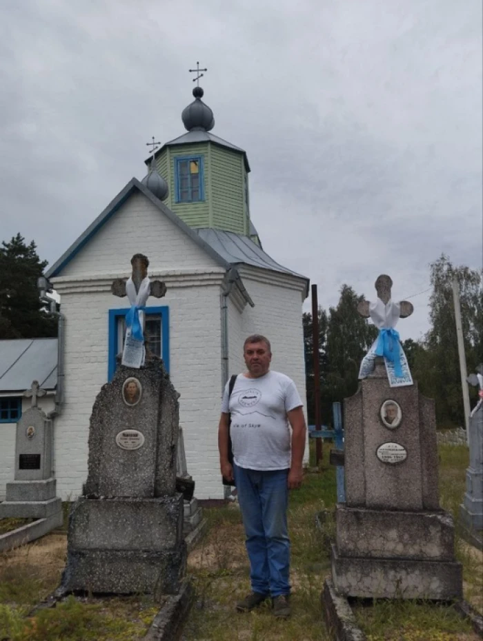 Замлиння на Любомльщині: як живе село, де час зупинився серед рудих котів і квітів в вазах 13