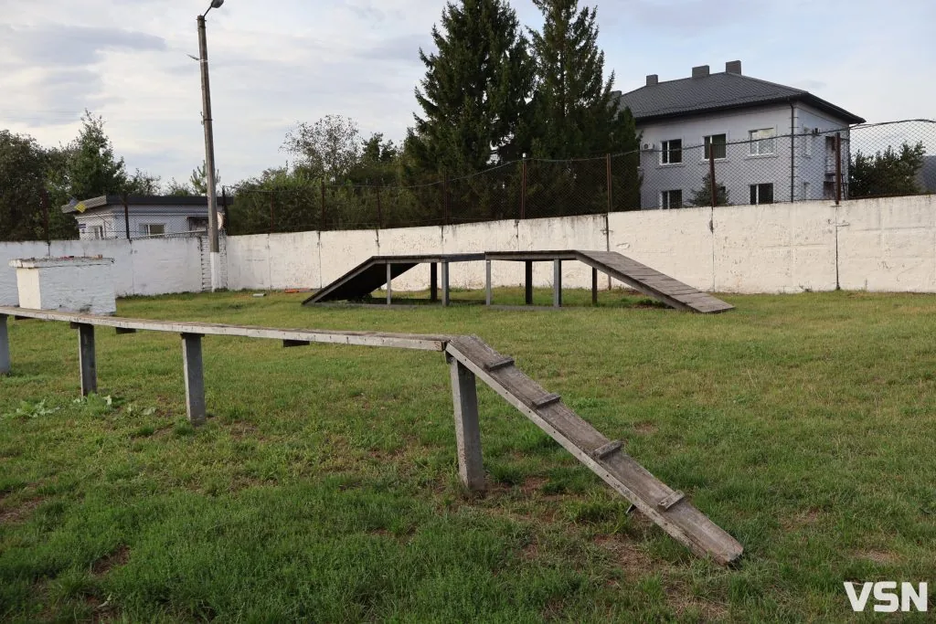 По гарячих слідах бандита, наркоканал та іржаві «сюрпризи»: робота К-9 на Волині 3