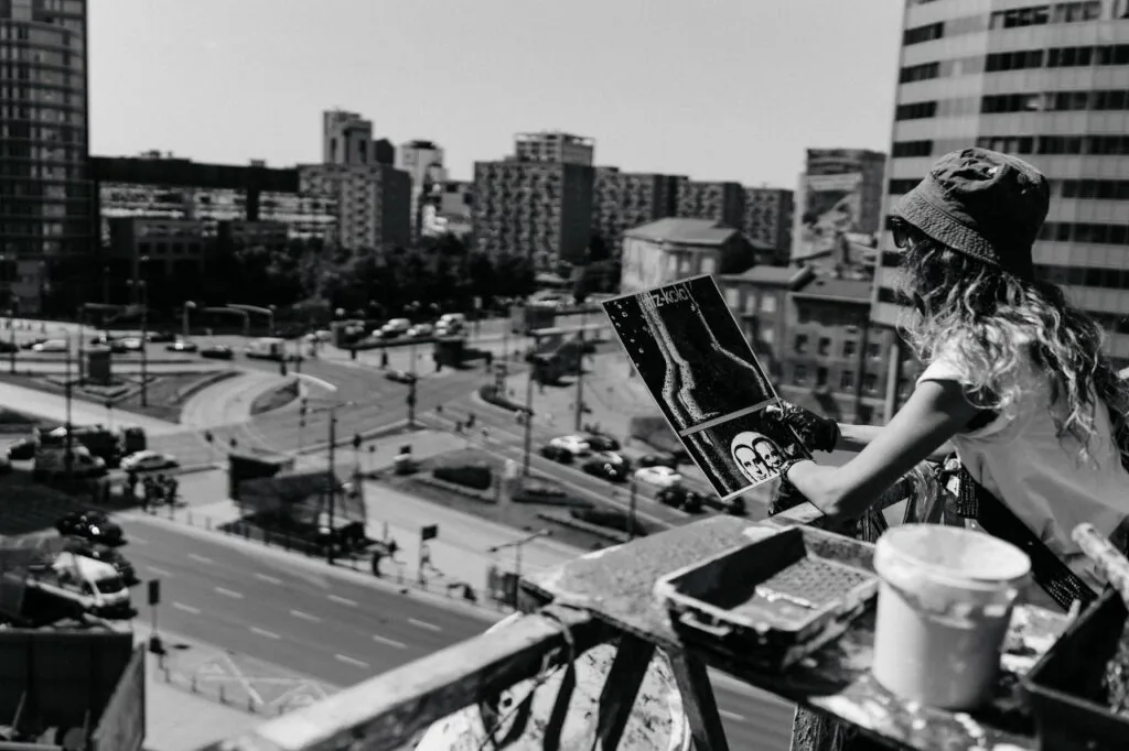 Красуня БУГу: Валерія Пасека з Благодатного підкорює Нью-Йорк своїми муралами 18