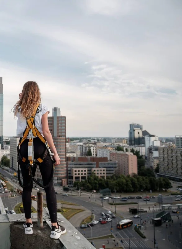 Красуня БУГу: Валерія Пасека з Благодатного підкорює Нью-Йорк своїми муралами 20