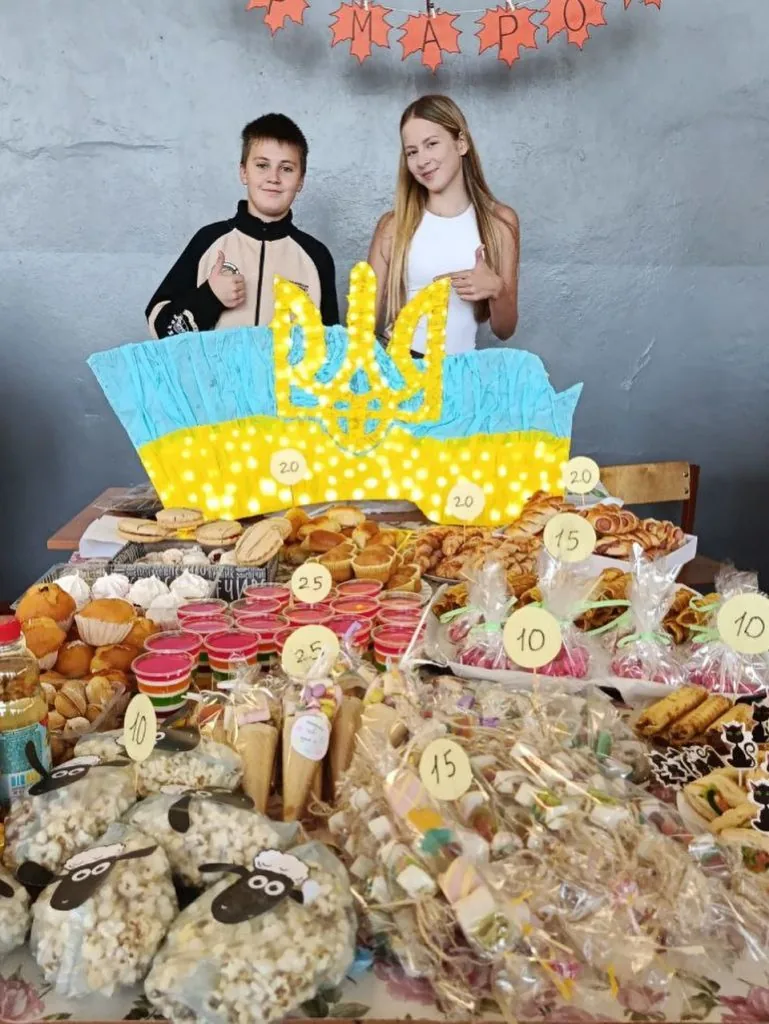 Учні ліцею №7 у Нововолинську зібрали понад 100 тисяч гривень для ЗСУ 3