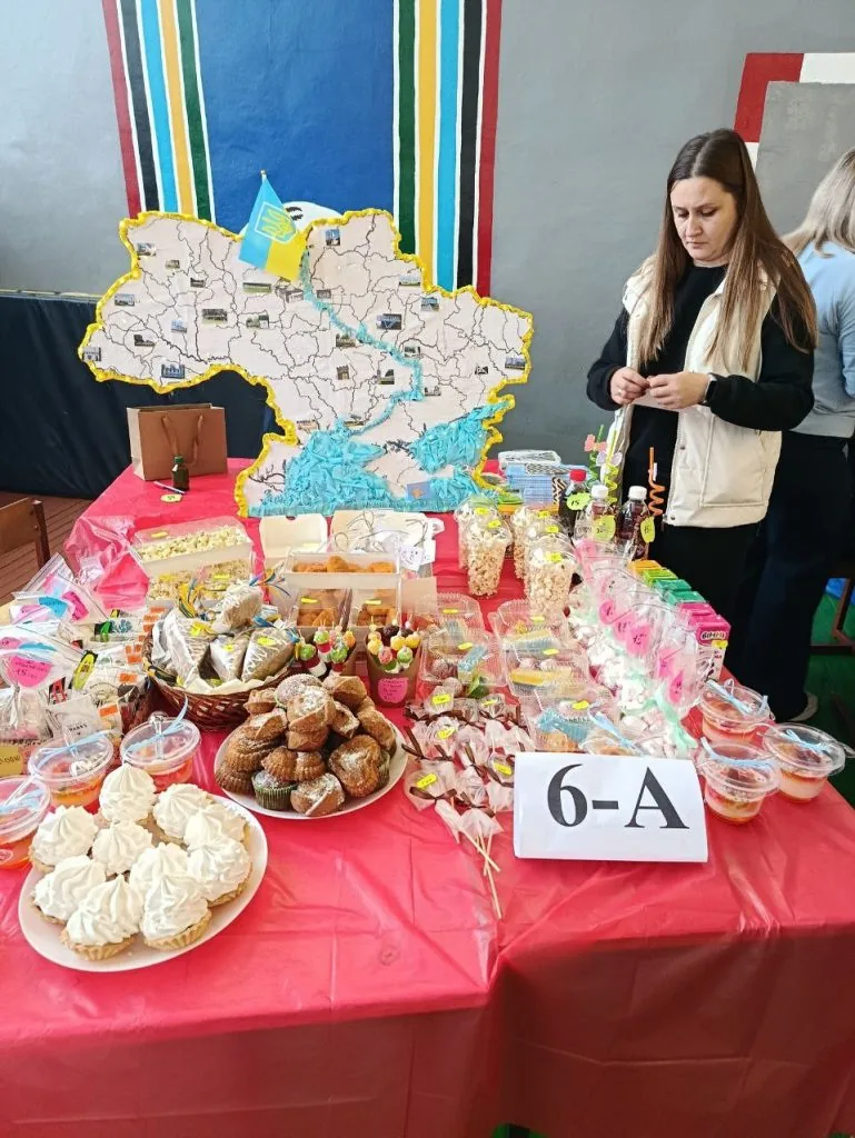 Учні ліцею №7 у Нововолинську зібрали понад 100 тисяч гривень для ЗСУ 4