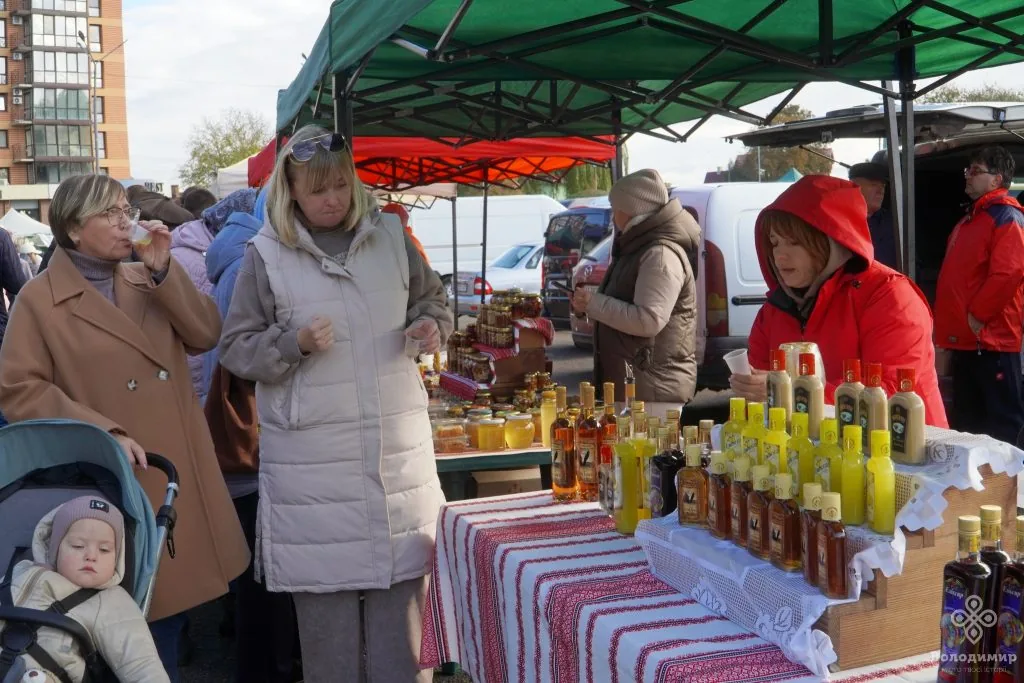 У Володимирі відбувся ярмарок осіннього врожаю 8